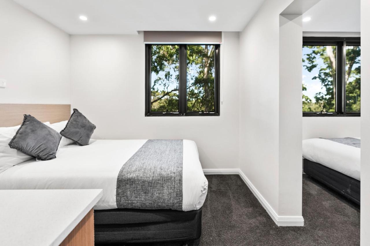 Seranin | Gordon Pymble Exterior photo